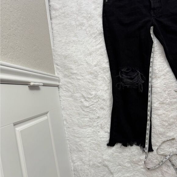 We The Free Maggie Mid Rise Jeans Washed Black Distressed Size 30 - Picture 8 of 9